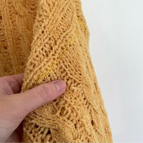 AMERICAN EAGLE Impossibly Soft Cable Knit Chenille Sweater Solid Mustard Yellow - Picture 8 of 16